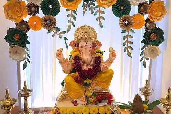 Read more about the article 9 Best Ganesh Chaturthi Decoration Ideas at home 2023