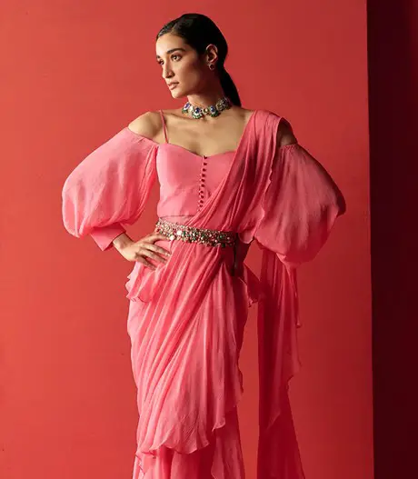 light pink balloon sleeve saree blouse design