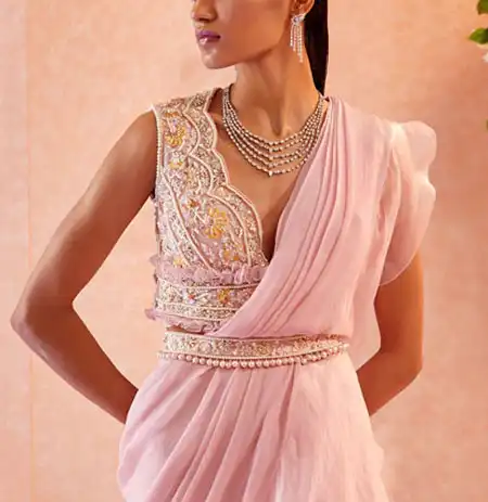 baby pink V-neckline net blouse design for saree