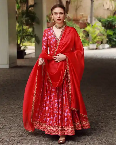 Aditi Rao Hydari wore red printed Anarkali kurta with plain dupatta