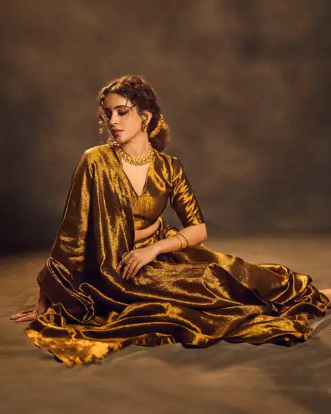 Sanya Malhotra's metallic golden saree looks for weddings
