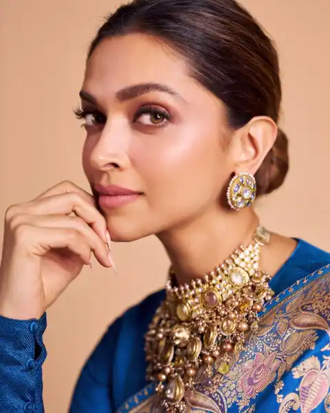 Deepika Padukone's look in blue banarasi silk saree