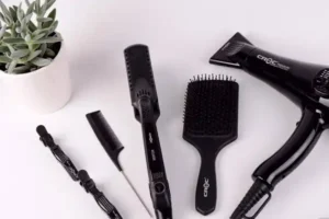 Read more about the article 7 Best Hair Straightening Brushes for Curly and Frizzy Hair (India) 2024